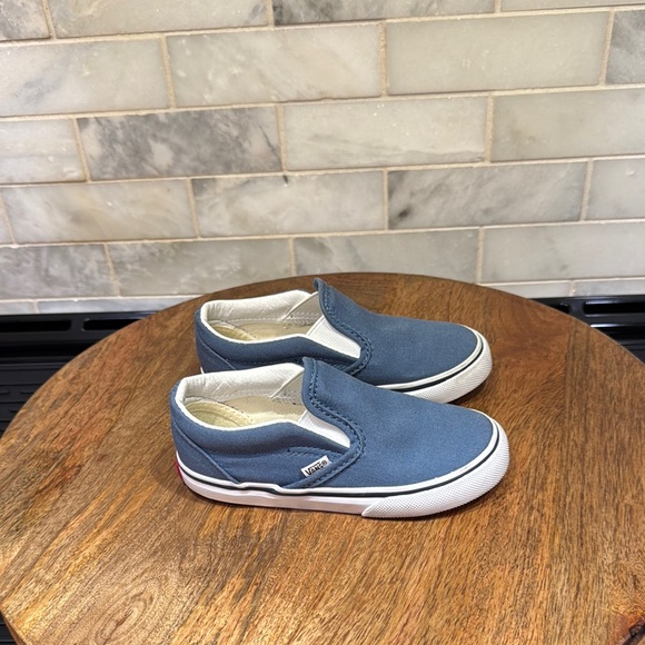 Vans Classic Slip-On Toddler Kids Sneakers - Picture 5 of 7